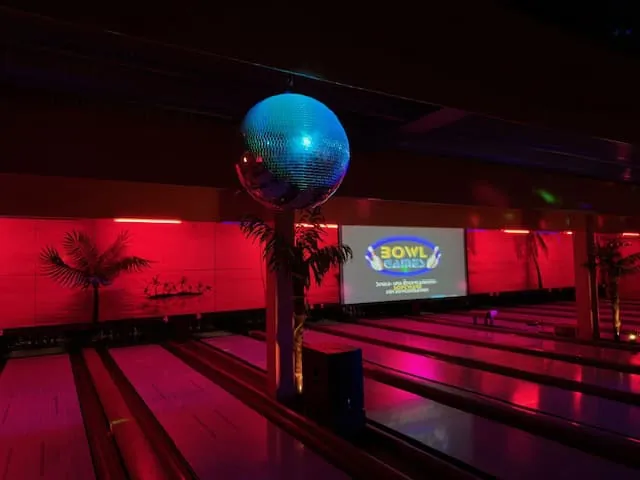 Das Bowlero Bowling Berlin, Indooraktivität in Berlin