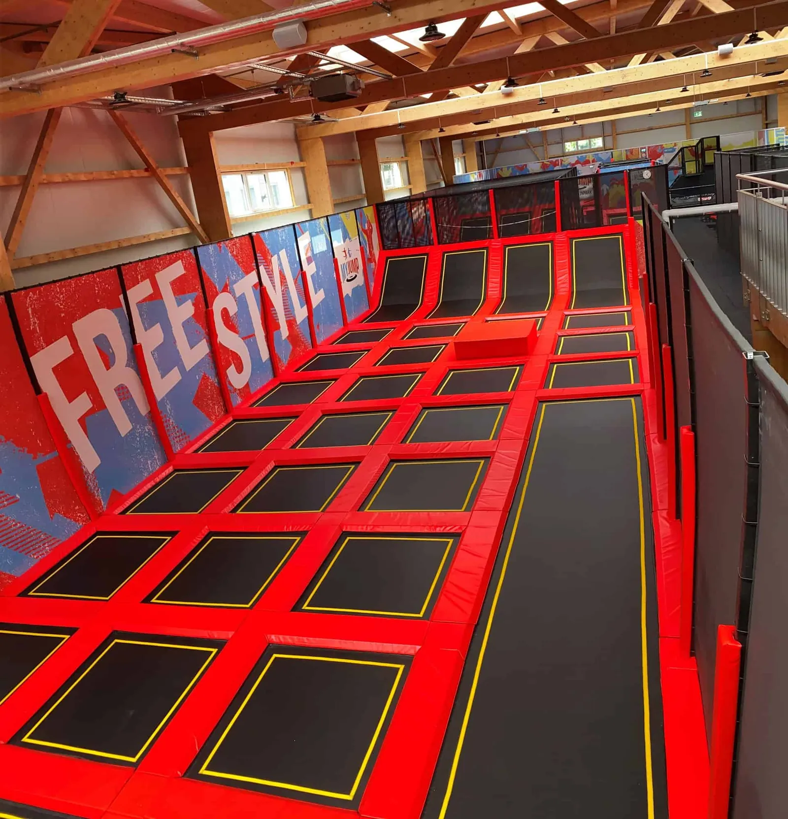 MYJUMP BERLIN OST – TRAMPOLINPARK & TRAMPOLINHALLE Berlin in Berlin