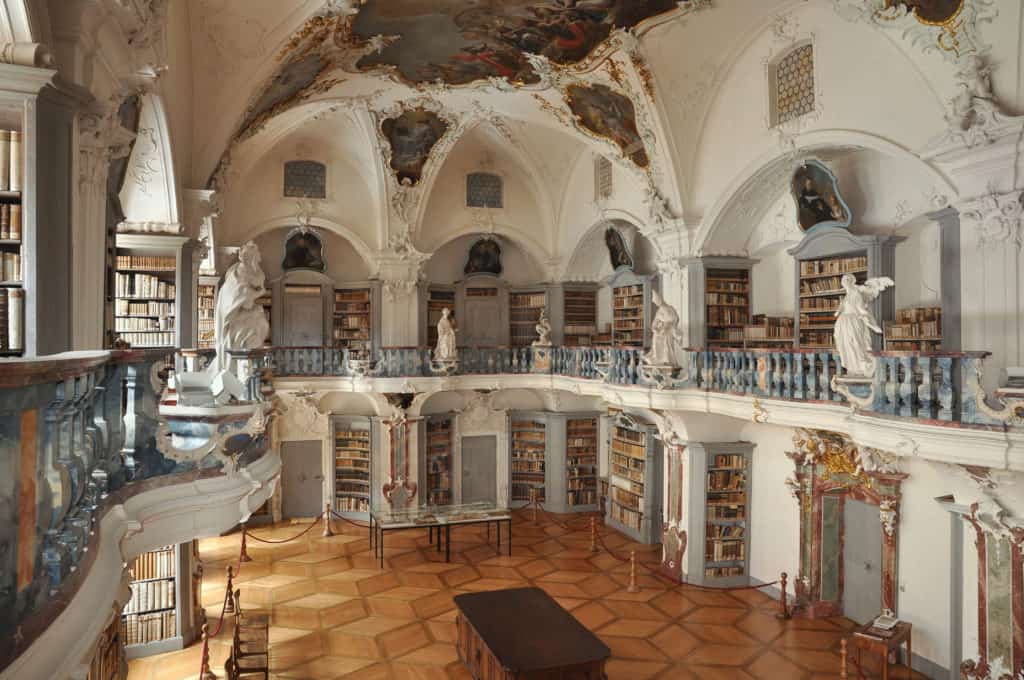 Rokokobibliothek St. Peter