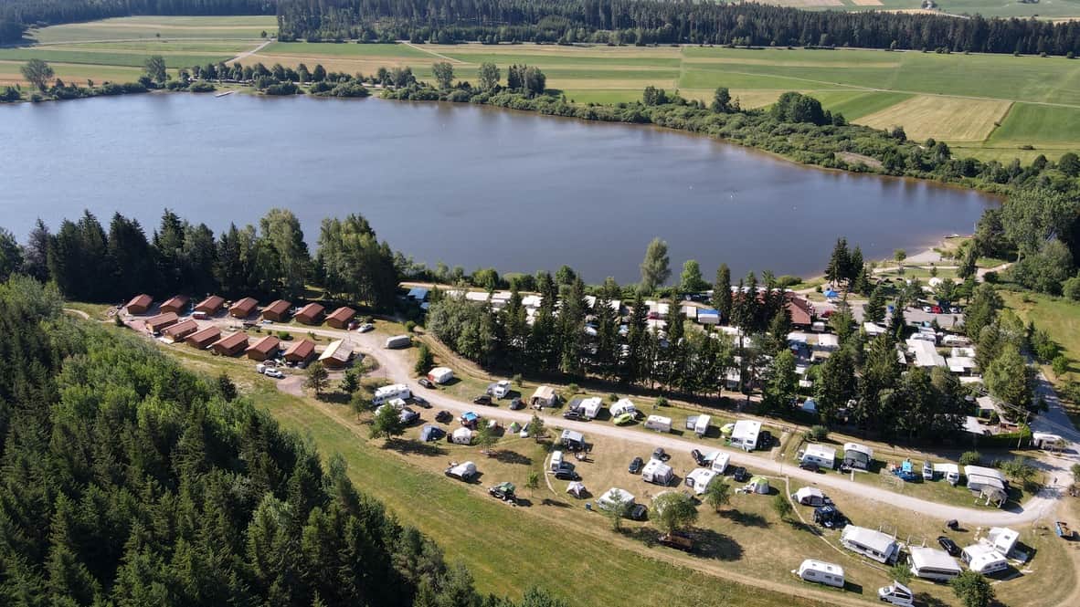 Campingplatz Kirnbergsee Ferienpark In Br unlingen Unterbr nd Baden campingplatz-kirnbergsee-ferienpark-in-br-unlingen-unterbr-nd-baden